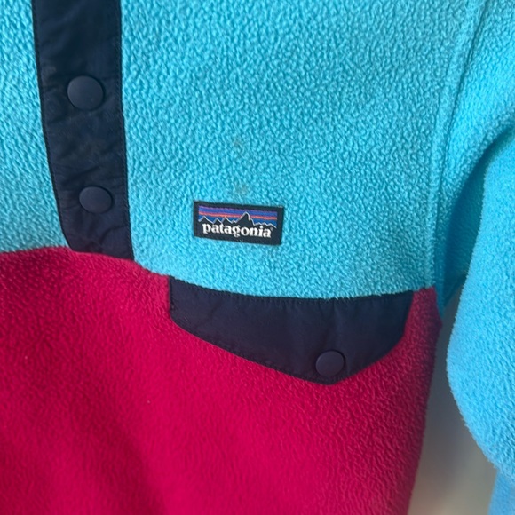 Patagonia Blue and Red Sweatshirt Hoodie - Picture 3 of 6